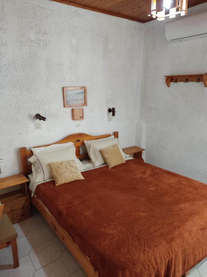 Kissandros Hotel 圣加利尼 外观 照片